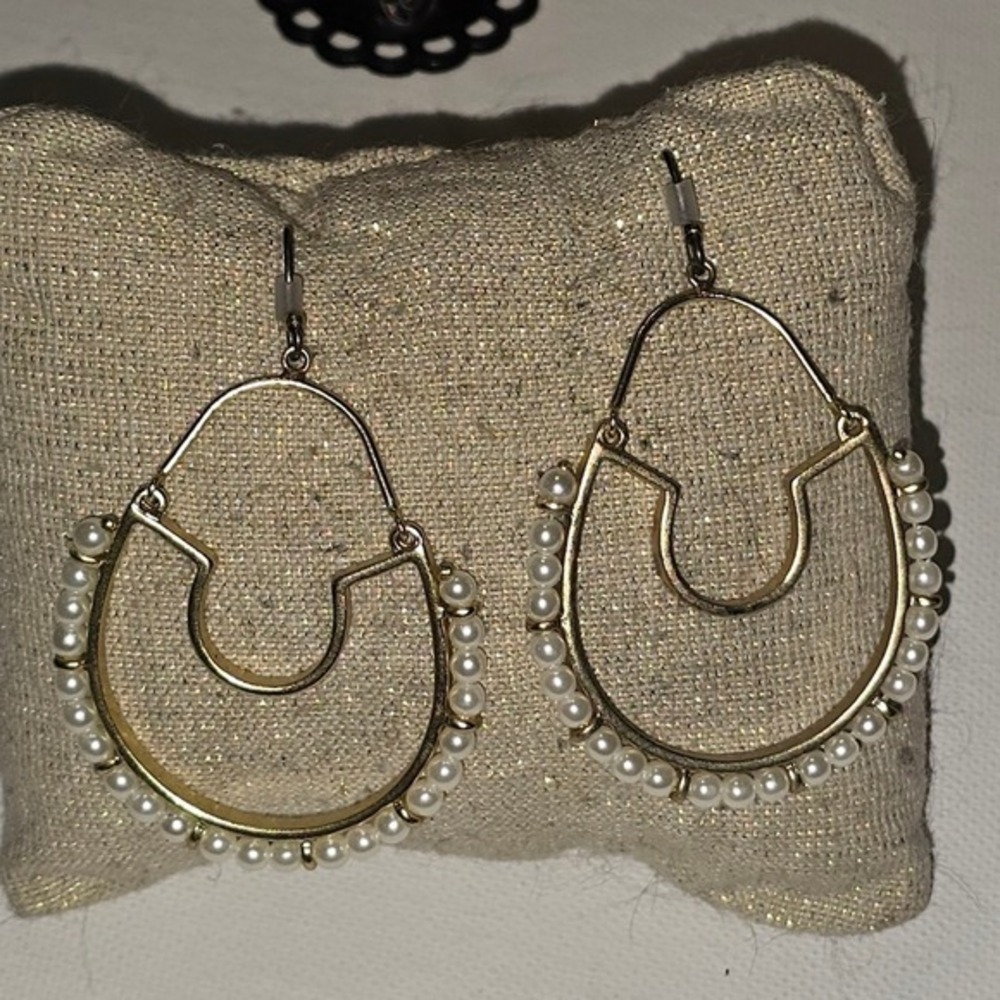 Lucky Brand Gold Tone Faux Pearl Horseshoe Drop Earrings Geometric Dangle New